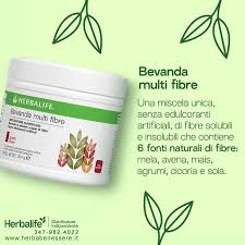 herbalife bevanda multifibre alla mela sgonfia- aiuta nella perdita peso dona sazietà combatte il senso di fame detox La Bevanda Multi Fibre non contiene dolcificanti artificiali ed è appositamente formulato con sei fonti di fibre naturali: mela, avena, mais, agrumi, cicoria e soia. Ogni misurino di questa gustosa polvere senza zucchero* al gusto di mela fornisce 5 grammi di fibre che svolgono un ruolo nelle funzioni digestive.**