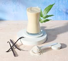 protein drink mix miscela per bevande proteiche Herbalife Gusta la miscela per bevande proteiche solo come spuntino ricco di proteine: ogni porzione contiene 15 grammi di proteine di qualità e 22 vitamine e minerali chiave. Oppure aggiungilo al tuo frullato preferito per un apporto proteico extra.