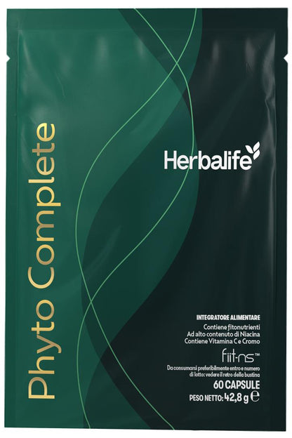
Phyto Complete sachet contiene Fiit-NS™—un ingrediente studiato scientificamente—con vitamina B3 e C che contribuiscono alla riduzione della stanchezza e dell’affaticamento.

Il tuo integratore alimentare quotidiano da fonti naturali, con il supporto della scienza.

Phyto Complete è disponibile anche in pratiche bustine, per offrire un modo comodo per continuare il tuo percorso di benessere. Non dimenticare di acquistare anche il tuo Phyto Complete Experience Box (cod. 2T89) per ricevere un elegante baratt