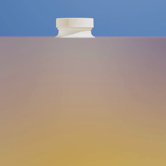 Una bevanda istantanea rinfrescante e ipocalorica da gustare durante la giornata.​

L’Infuso a Base di Erbe con estratti di tè è formulato con una miscela unica di tè nero tradizionale Orange Pekoe, estratto di tè verde, polvere di fiori di ibisco ed estratto di semi di cardamomo. L’estratto di tè verde è ottenuto con una lavorazione ad acqua per mantenere inalterate le sue benefiche sostanze.

Questa è la bevanda perfetta per iniziare la giornata o per ricaricarti il pomeriggio. A basso contenuto calorico,