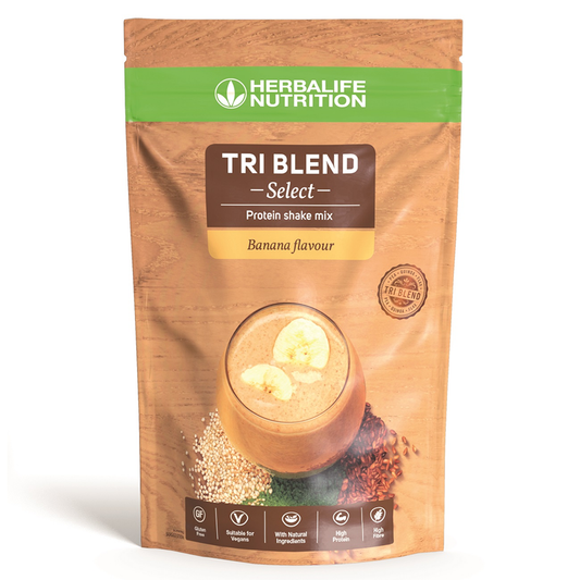 Tri Blend Herbalife è un frullato proteico completo al 100% senza compromessi. Scegliamo il meglio di ciò che la natura offre per creare gusti che ti conquisteranno

Realizzato con le migliori varietà di quinoa, semi di lino e piselli che siamo riusciti a trovare, Tri Blend Select è nutrizione bilanciata di alta qualità.
Tri Blend Select offre una nutrizione di altissima qualità, di origine naturale e a base vegetale, in un frullato deliziosamente cremoso.

Disponibile in due gusti:

Gusto Banana
Gusto Coff